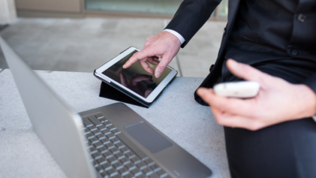 Le développement des réseaux sociaux professionnels